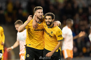 杰伦·约翰逊连续10场7+助攻，25年1月詹姆斯以来最长（杰伦·约翰逊10场连送7+助攻，创詹姆斯以来最长纪录）