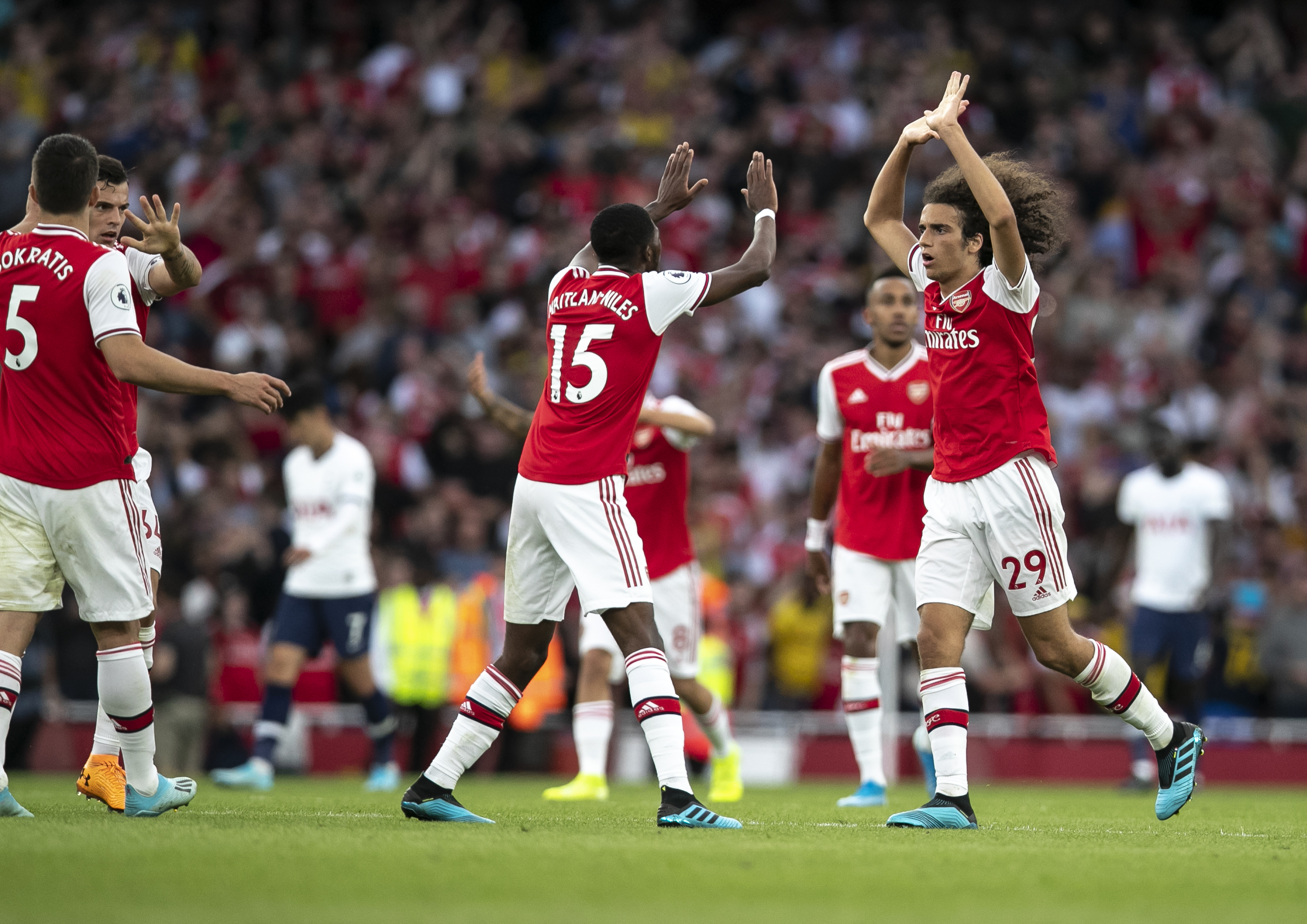 沈阳市委副书记李鹏宇：辽宁德比无论胜负都是辽宁足球的荣光（沈阳市委副书记李鹏宇：无论胜负，辽宁德比都是辽宁足球的荣耀）