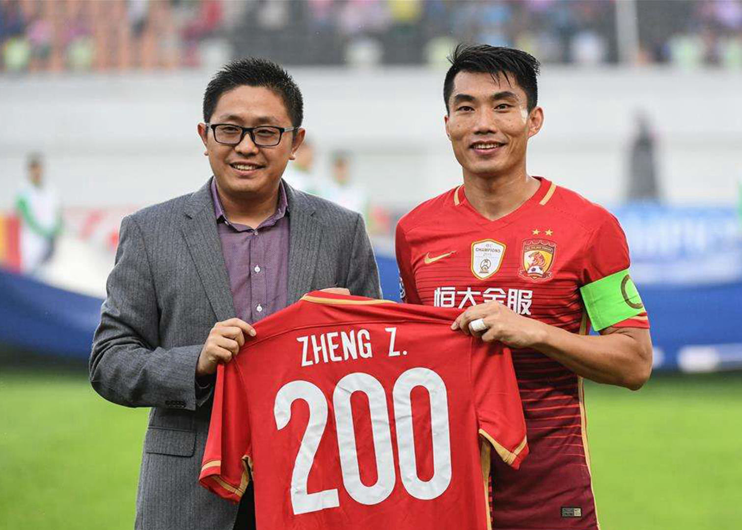 李可致谢申花球迷：奇迹虽未降临，但你们的支持始终坚定（李可感谢申花球迷：奇迹未至，你们的支持从未动摇）